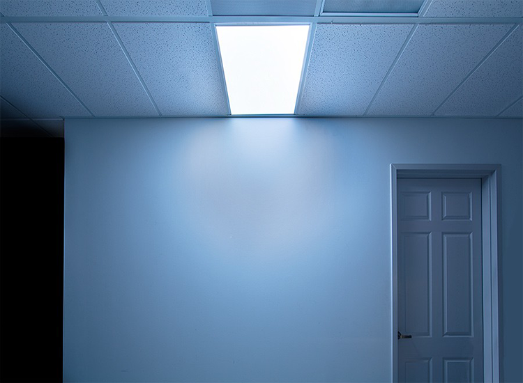 7. pannello LED da incasso a soffitto RGB