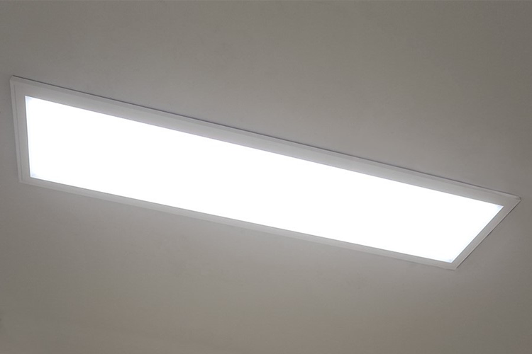 9. Lightman 300x1200 ronahiya panelê ya tavan