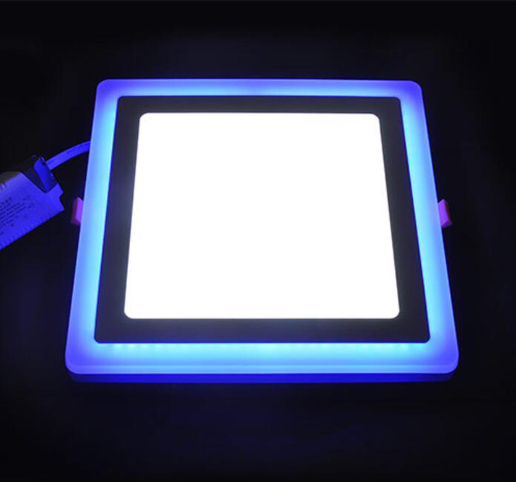 2. Drita e panelit të tavanit LED në formë katrore blu
