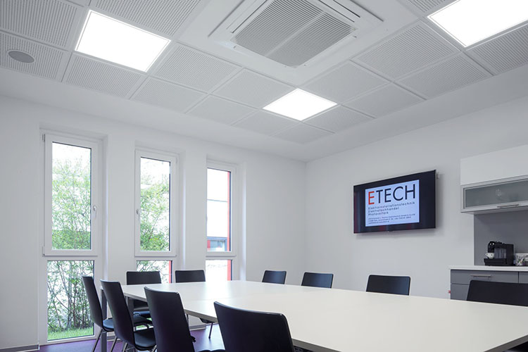 11. led kancelářské panelové světlo 620x620